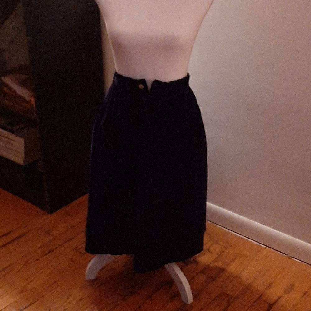 Prestwick and Moore vintage purple corduroy skirt